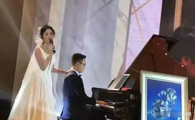 不嫁豪门嫁给知音！龚爽的爱情，比她的歌声更动人
龚爽的选择，和绝大多数人都不一样