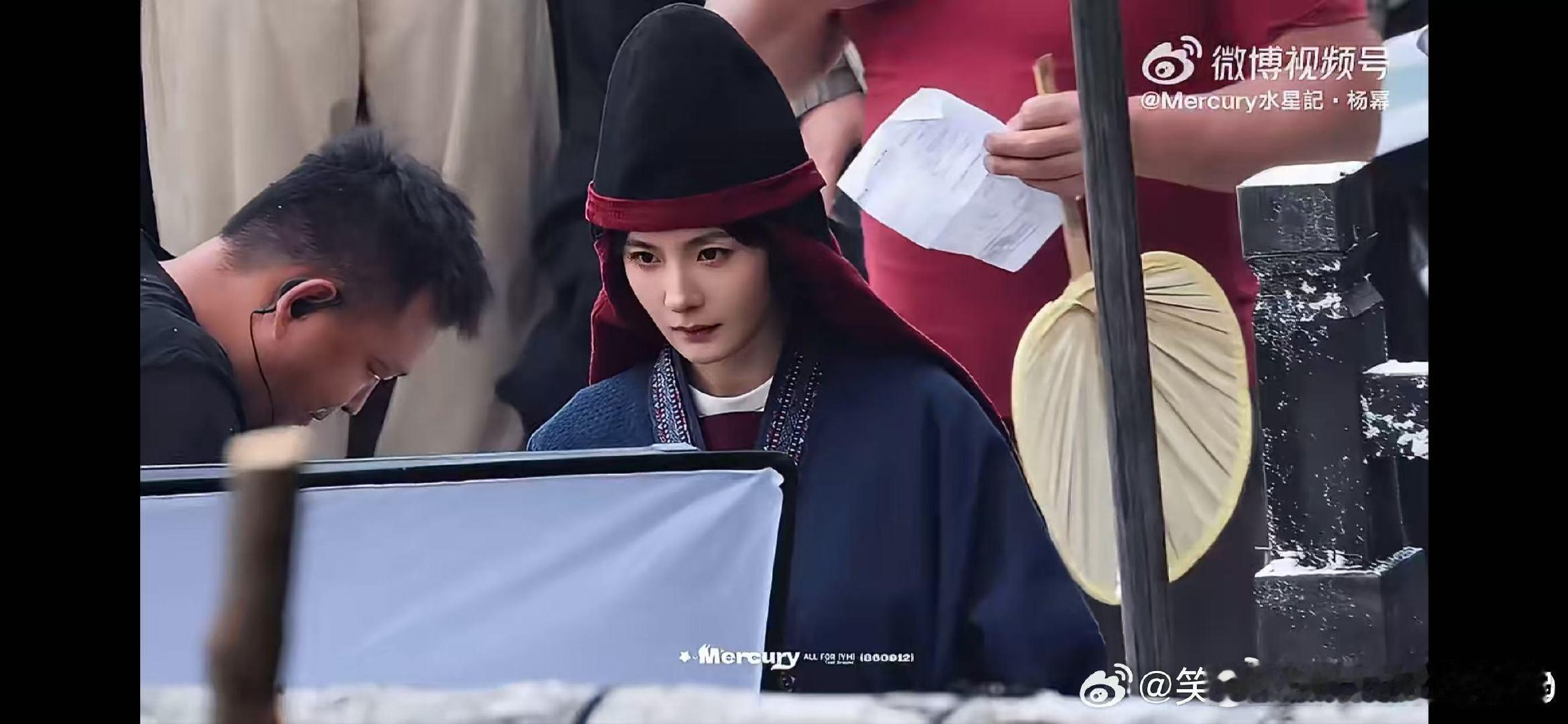 杨幂江山大同宫女服造型 杨幂江山大同首个正脸路透质朴穿搭藏不住惊艳！杨幂宫女装清