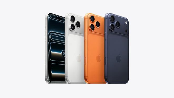 店员回应降价iPhone17被疯抢 由于这两天我的苹果14pro内存告急，我也在