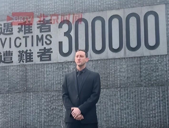 曾在美国被网暴到穿防弹衣、甚至收到死亡威胁的美国小伙，如今却笑着宣布：我要在中国