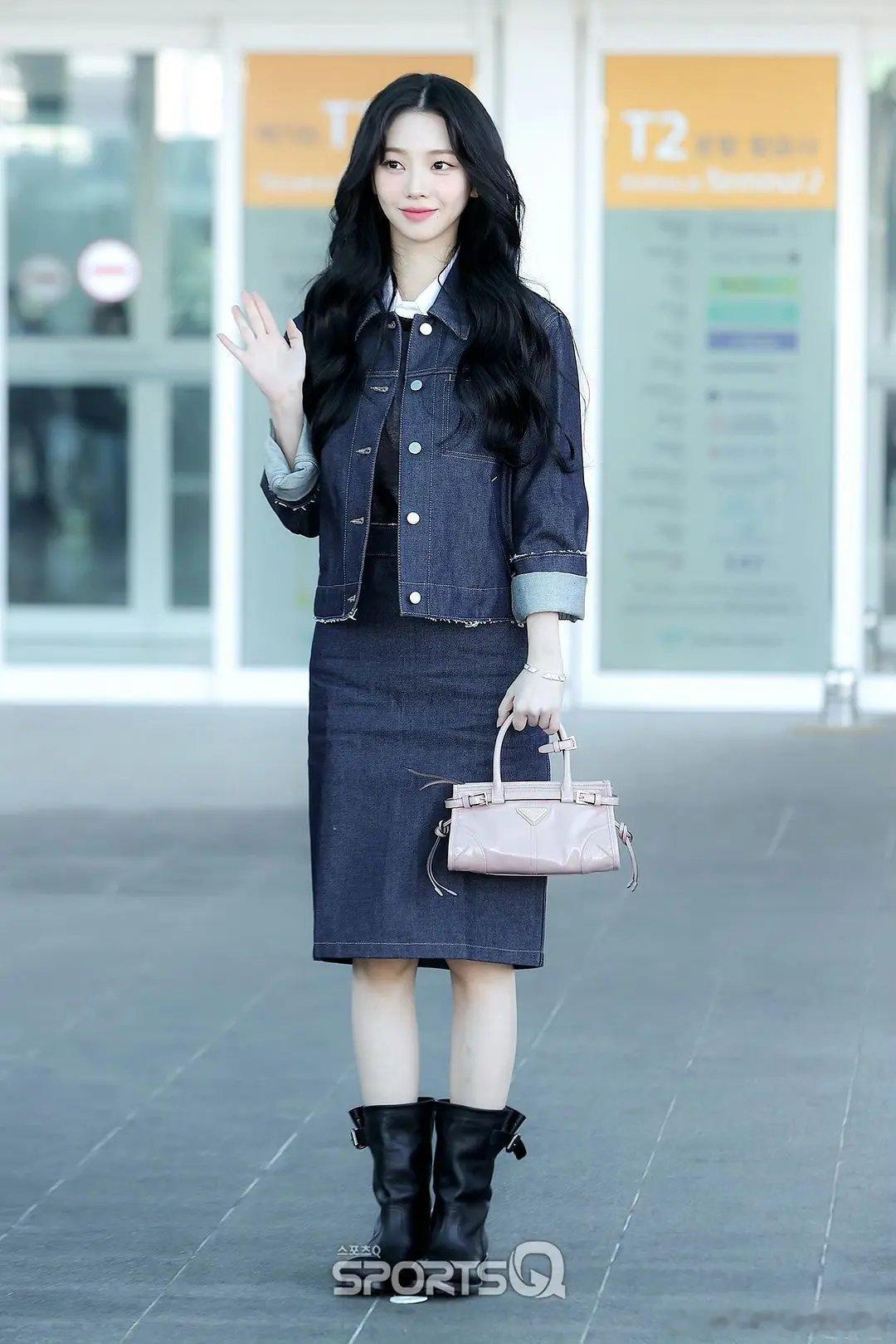 杨幂柳智敏撞衫，同款PRADA造型谁最佳？ 