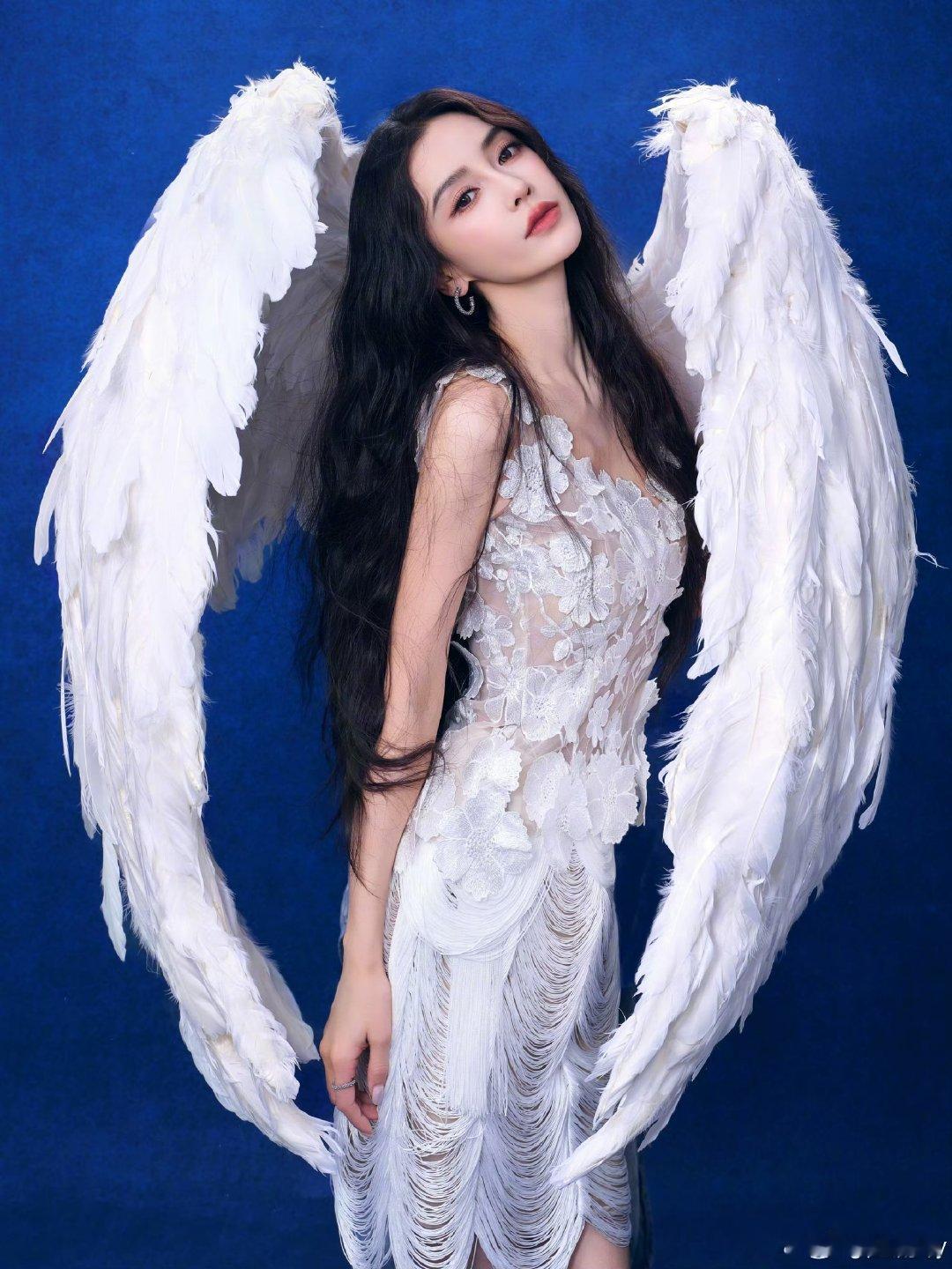 Angelababy美成天使了啊啊啊啊啊啊Angelababy美成天使了 