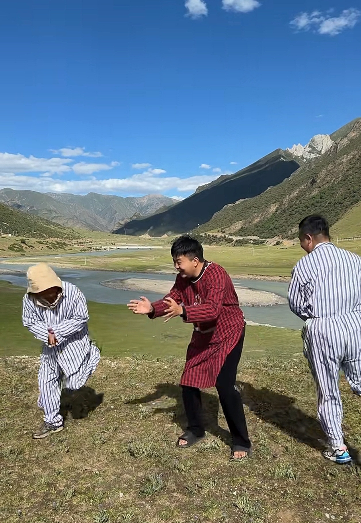 看到这里，我真绷不住了