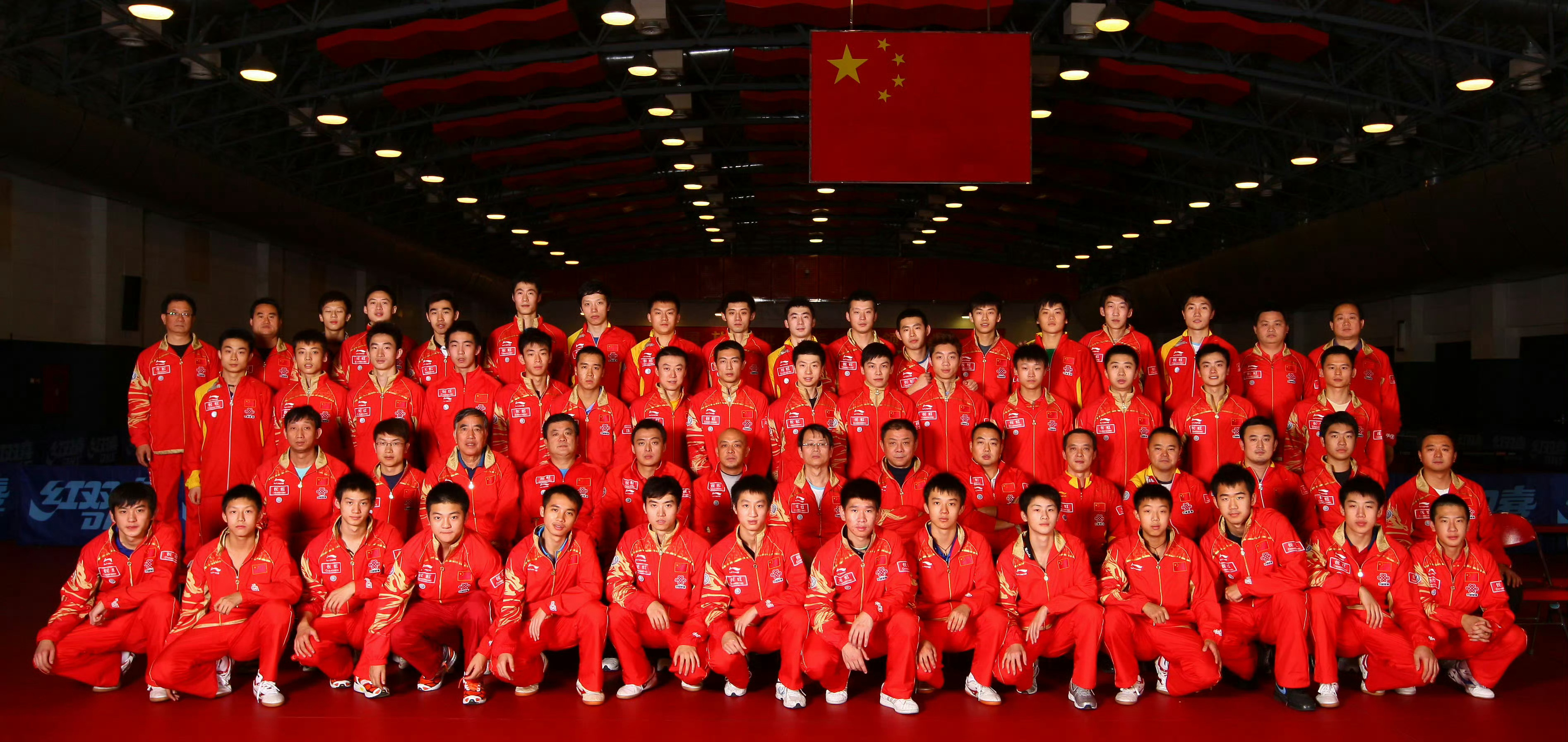 【】问下骤雨旁边这个是谁，蛮好看的又面生34863 