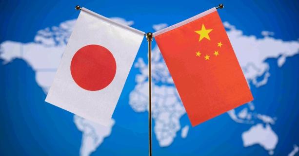 日本前航空幕僚长田母神俊雄声称，中国时代已然终结！

4月19日，田母神俊雄表示