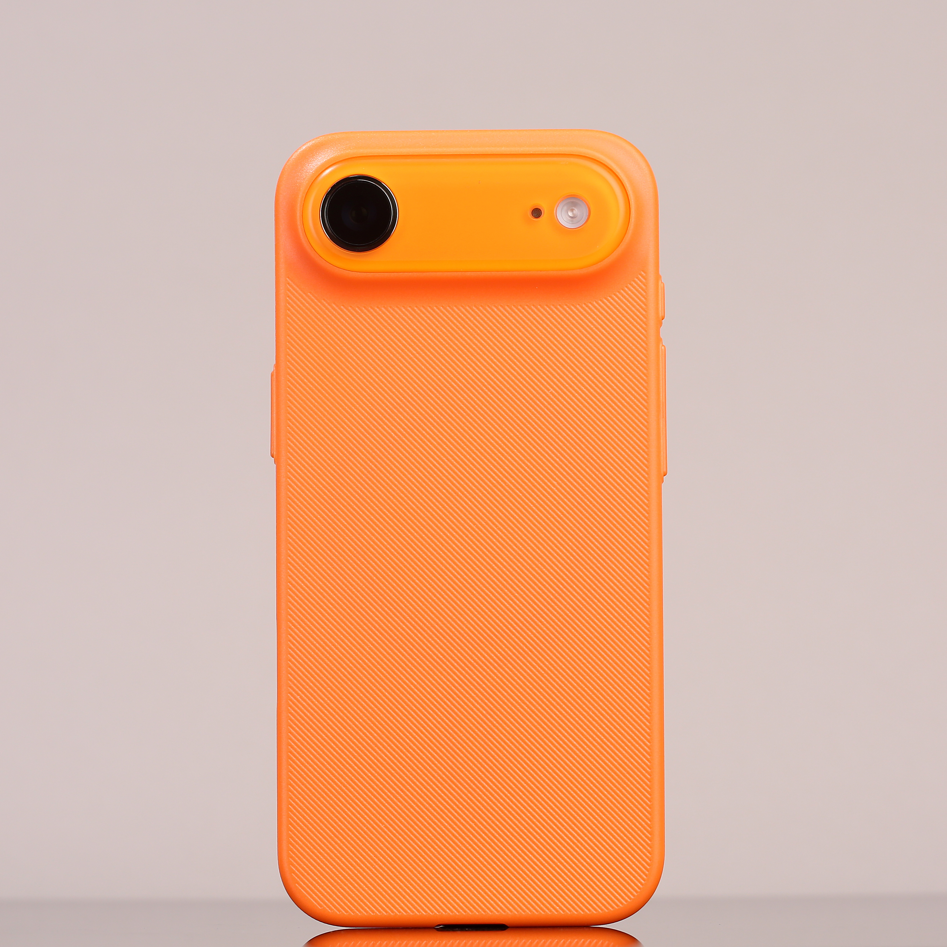 感谢支持，iPhoneAir 的超薄 PC 壳销量来到1800+了这个壳子半年内