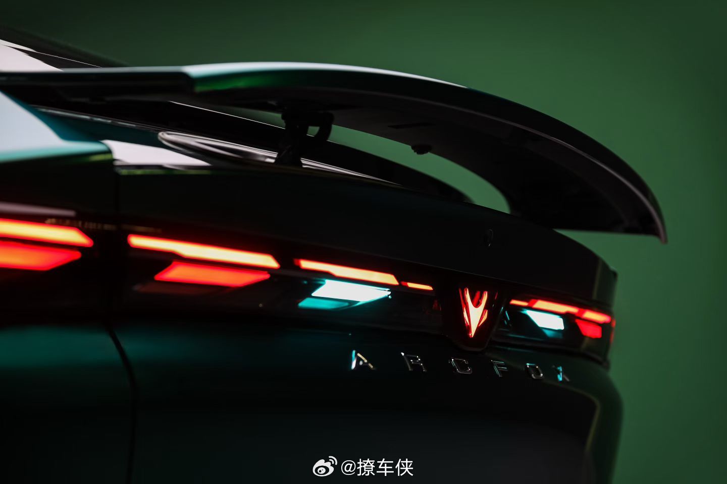 蓝眼狐是l3吗 别光盯着L3认证那纸标签，真的没啥意思。蓝眼狐这波玩法挺实在，直