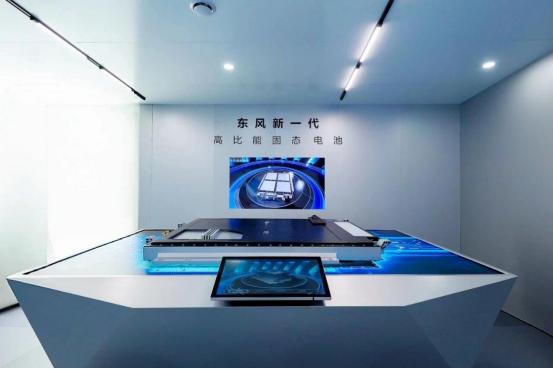 全链自主可控，东风汽车的 “长久之强”
在新能源汽车产业的激烈竞争中，真正的强者