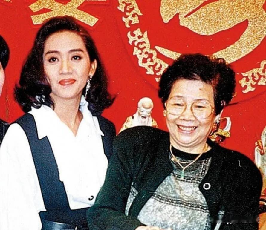 梅艳芳这信托基金，真是把人心研究得很透！2003年她去世后，遗嘱写得非常清楚，母