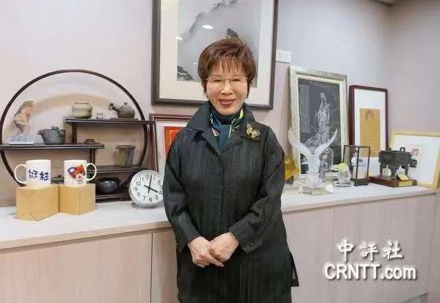 中国国民党前主席洪秀柱表示，现任国民党主席郑丽文上任一个多月，确实让外界感觉到国