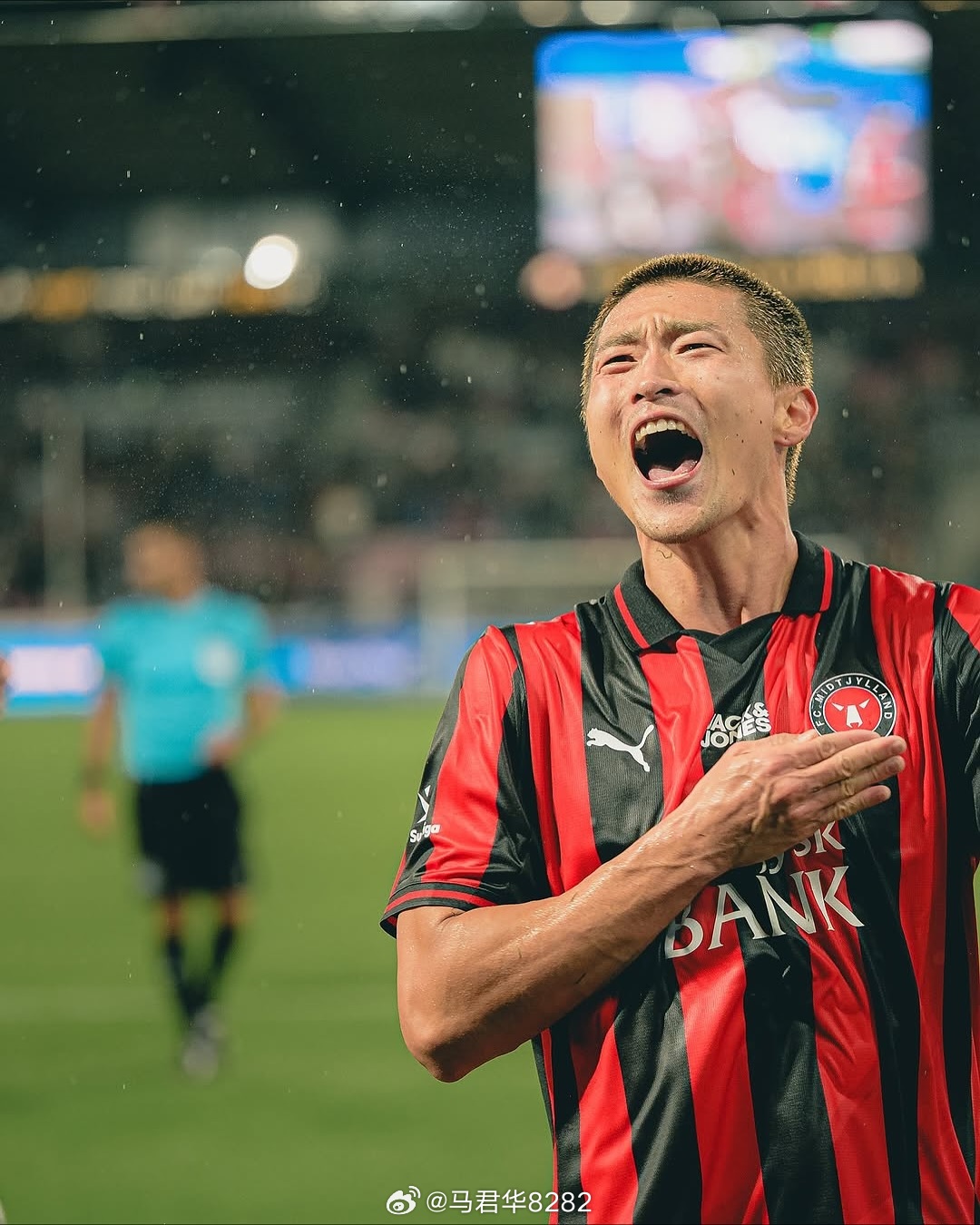 【曹圭成连续两场比赛进球】从长达15个月的噩梦中走出，曹圭成连续两场比赛进球，宣