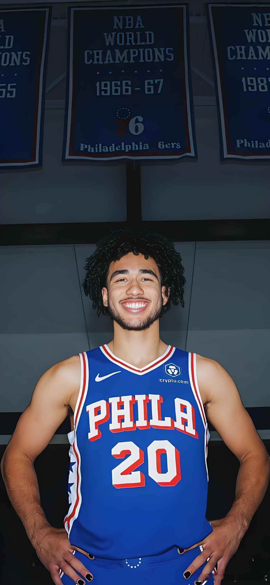 NBA 雷霆108-90轻取湖人，麦凯恩三分出鞘显锋芒NBA季后赛次轮G1对决，