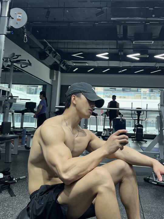 我真不是恋爱脑 我恋爱根本没脑子