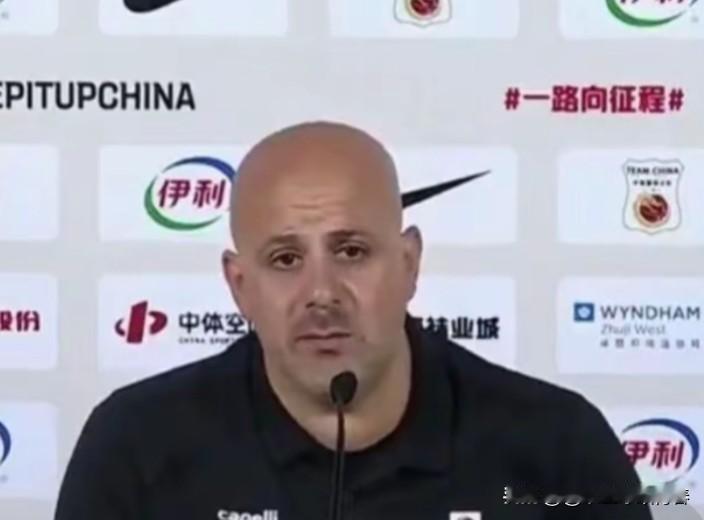 罕见！中国男篮主场89-87险胜黎巴嫩男篮，赛后黎巴嫩主帅法兰表达不服:

比赛