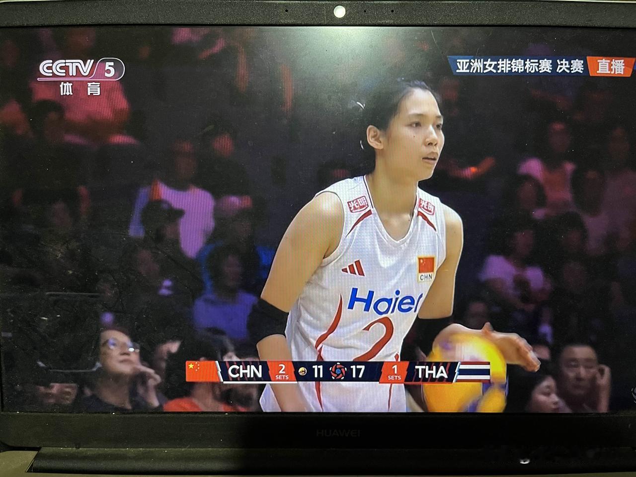 苦战五局，泰国女排3比2战胜中国女排获得直通洛杉矶奥运会门票，只要是真正的中国女
