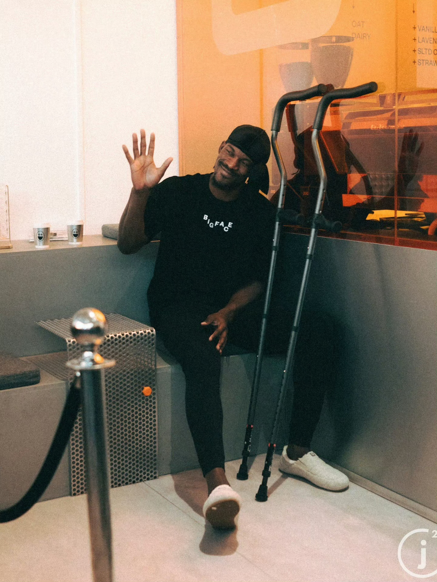 笑的很灿烂呢金州勇士