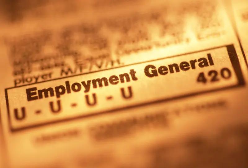 美国劳工统计局今日发布的报告表明，12月美国非农就业总人数（+5万人）和失业率（