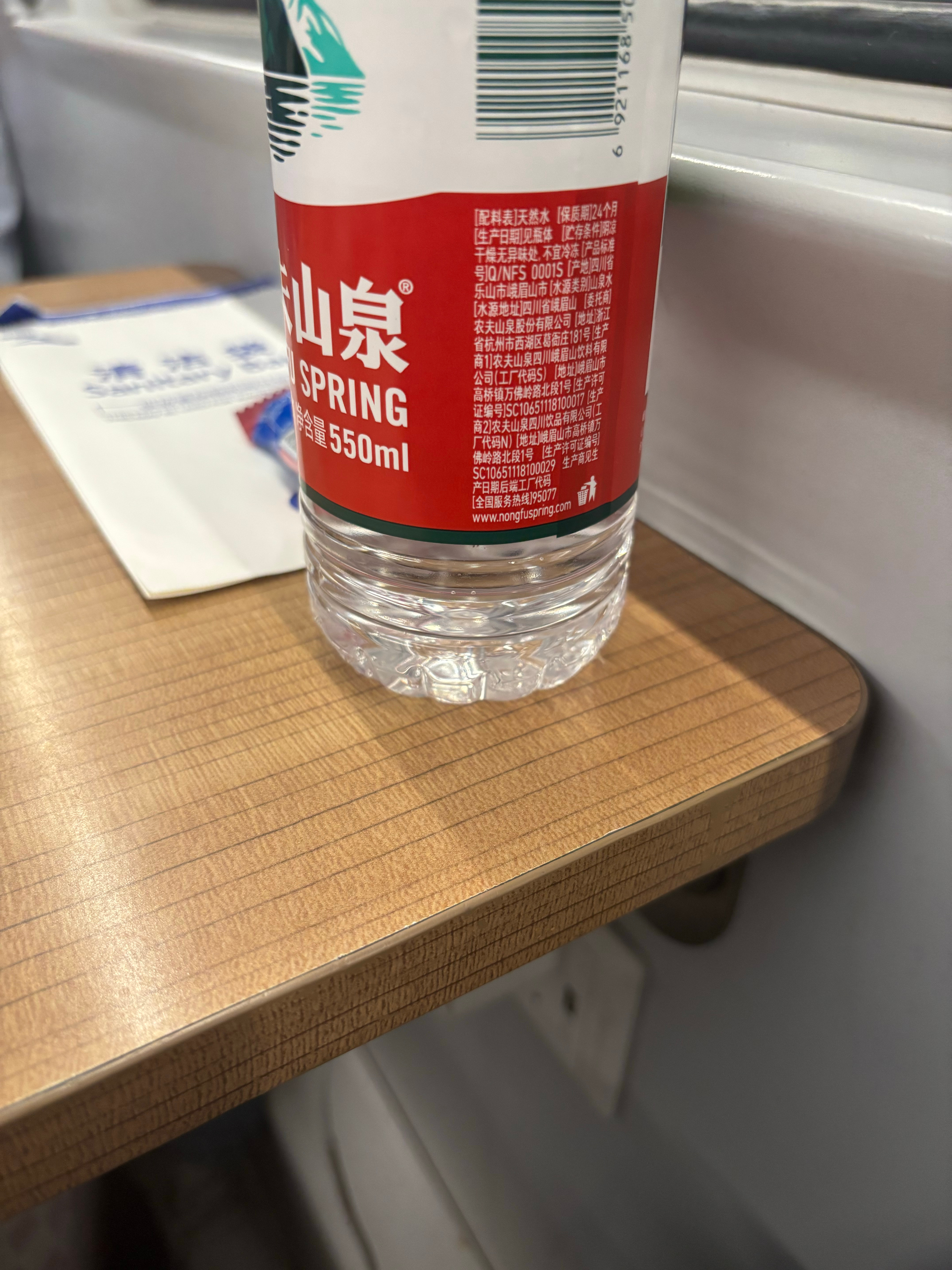 高铁火车上啥时候才能全覆盖WiFi呀！付费也行啊！