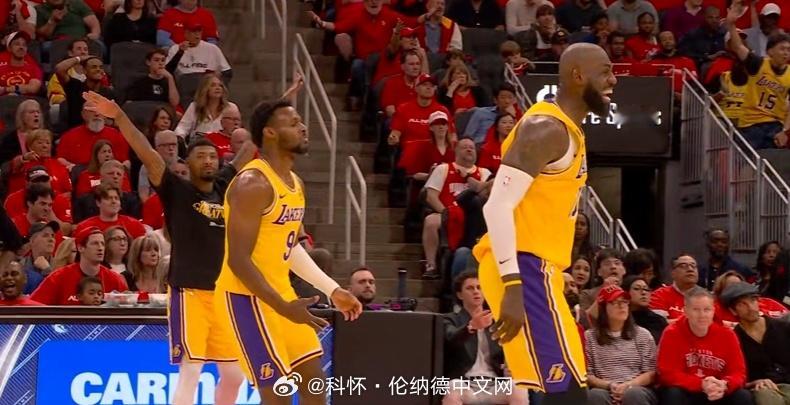 布朗尼都上了，还连续得分，火箭不会被横扫吧？湖人vs火箭