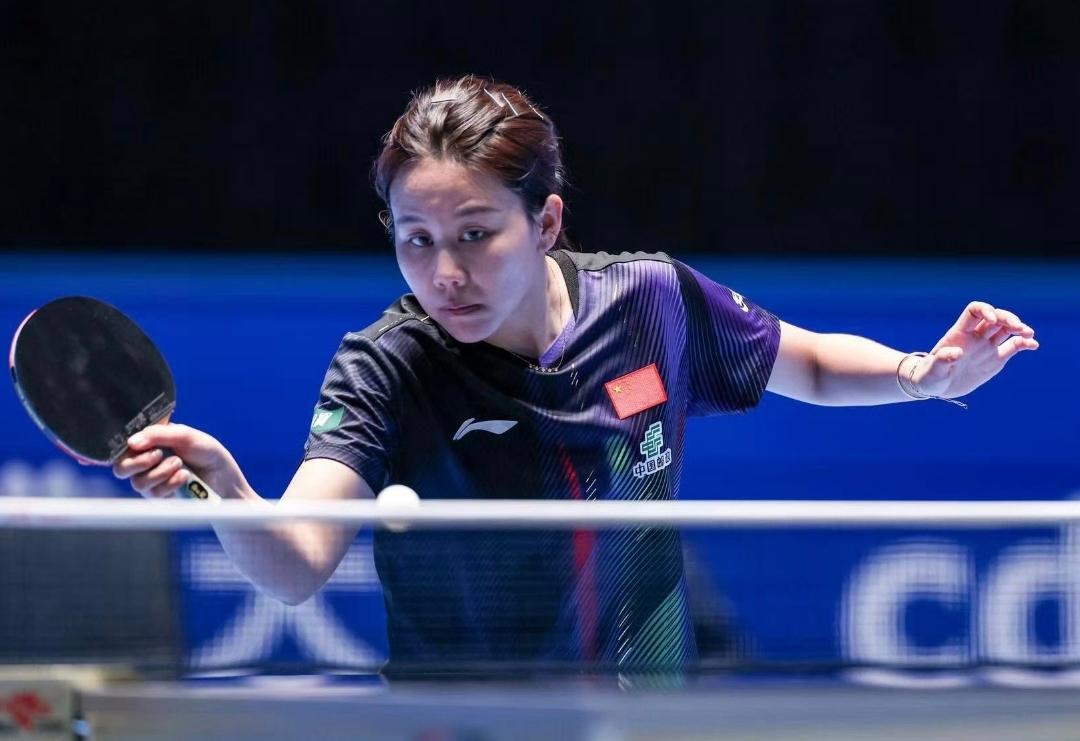 陈幸同、杜凯琹晋级淘汰赛！
第35届国际乒联亚洲杯比赛正在进行，女子第三组比赛全