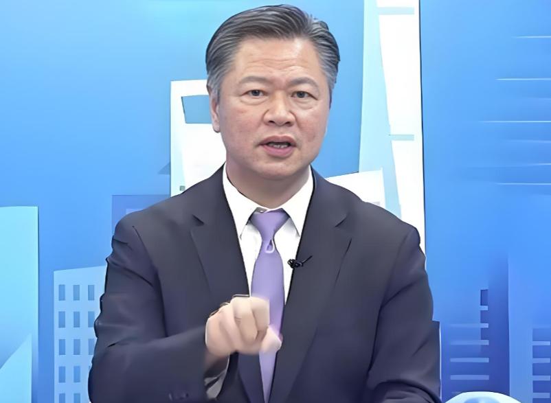 赖岳谦教授建议中国政府调整对外战略原则，把“我们不惹事、但也不怕事”中的“不惹事