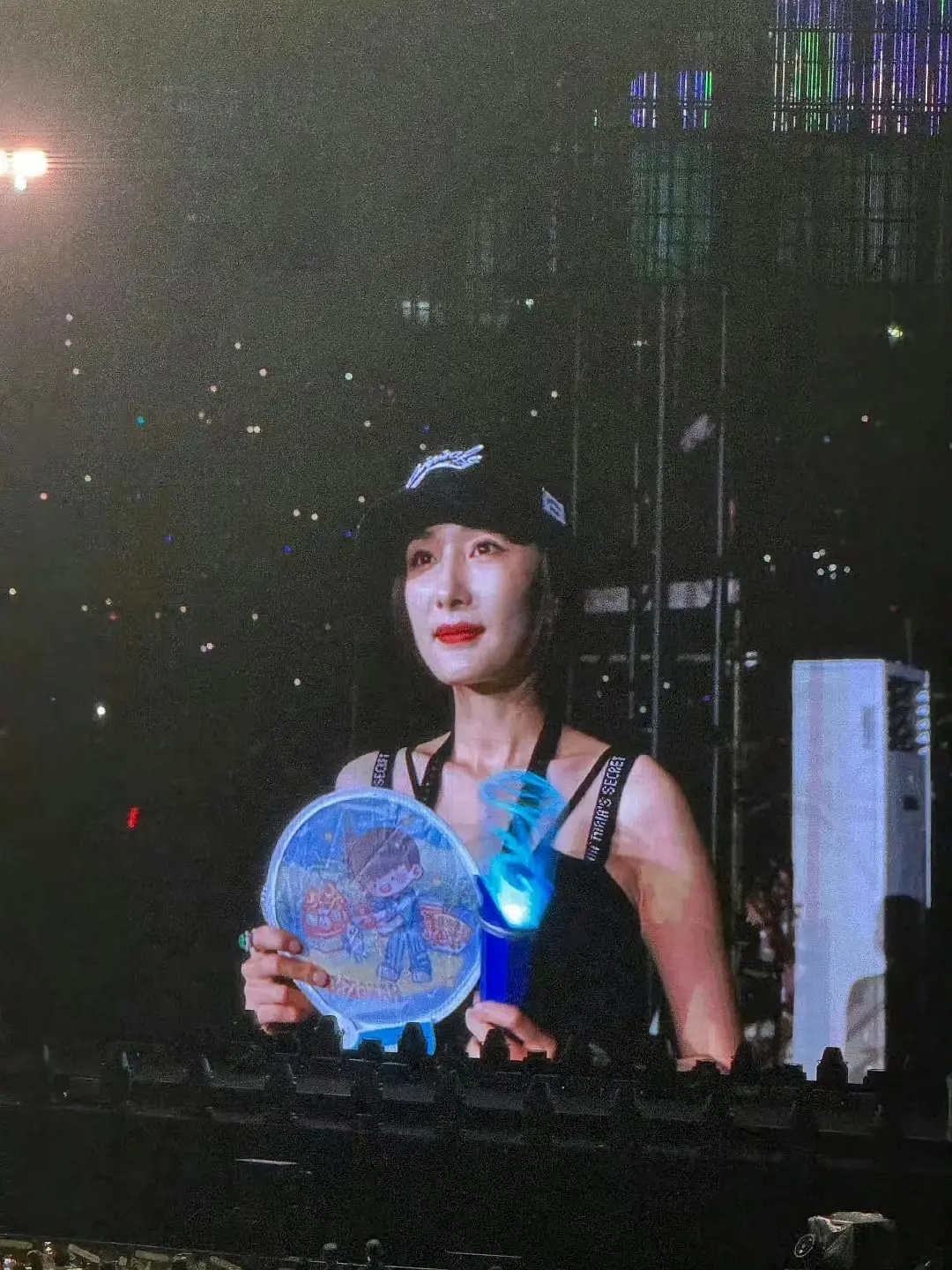 杨幂的照片对比让我们感受到岁月的残忍 ​​​