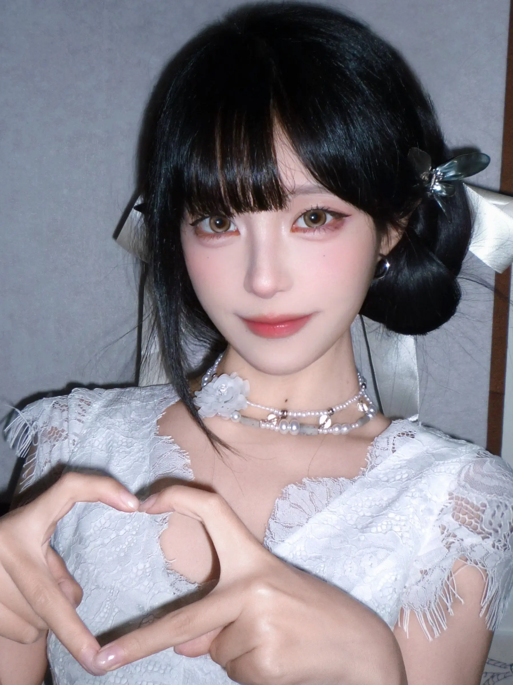 笨蛋 眼睛是用来看我的 不是看文案的