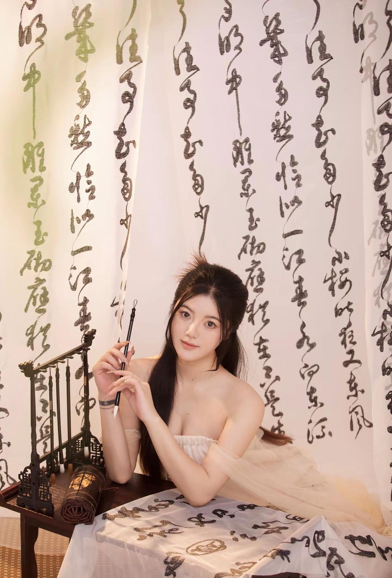 ‘’淡淡的就会顺顺的‘’等等我先摆好造型