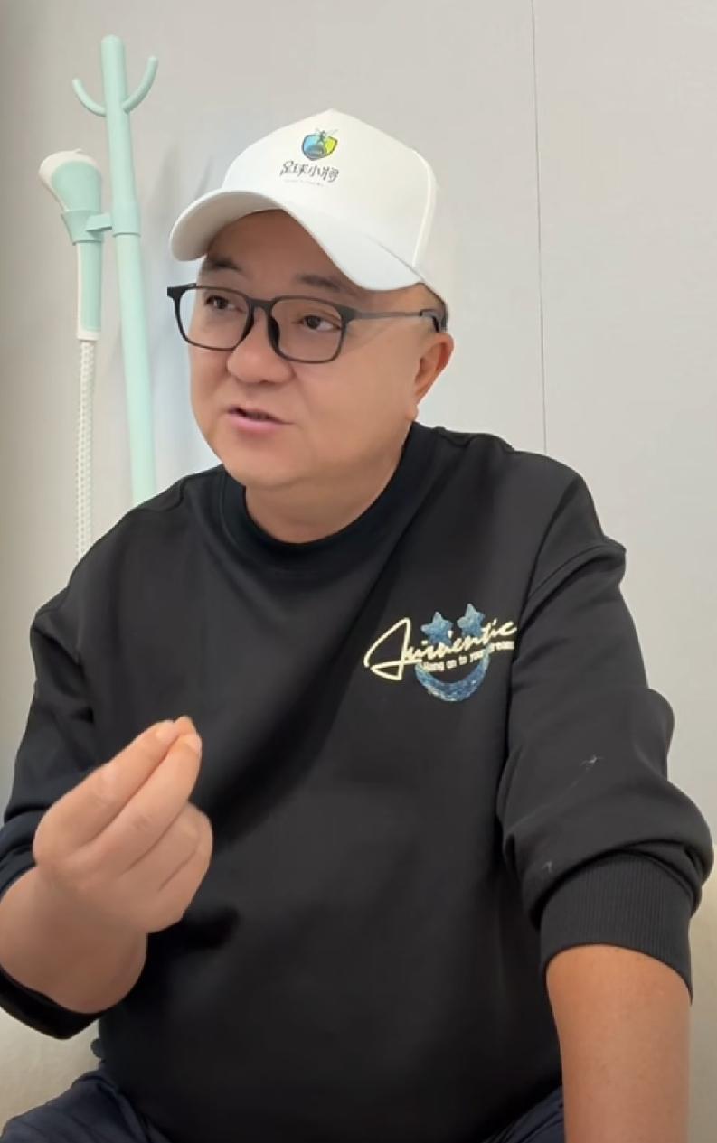 董路，做中国足球小将的主教练，要过“五关”才可能胜任！

     一段时间以来