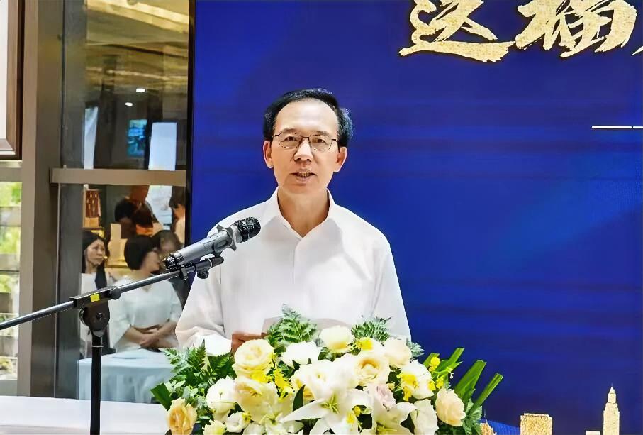 8月8日，中国黄金首届媒体开放日在北京旗舰店举行。中国黄金集团有限公司党委副书记