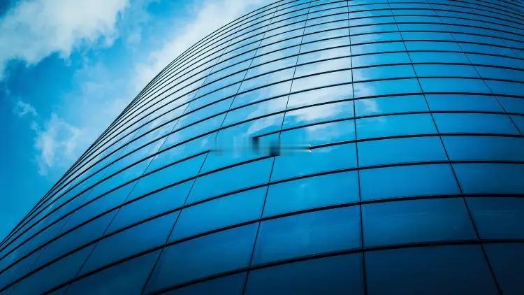 《股市早评》一、财经消息1、证监会：拟扩大战略投资者类型，明确最低持股比例要求。