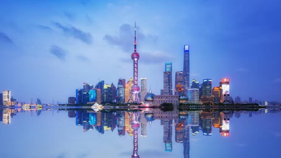 中国 GDP 最高的十个城市排行榜

城市是中国经济发展的核心引擎，GDP 则是