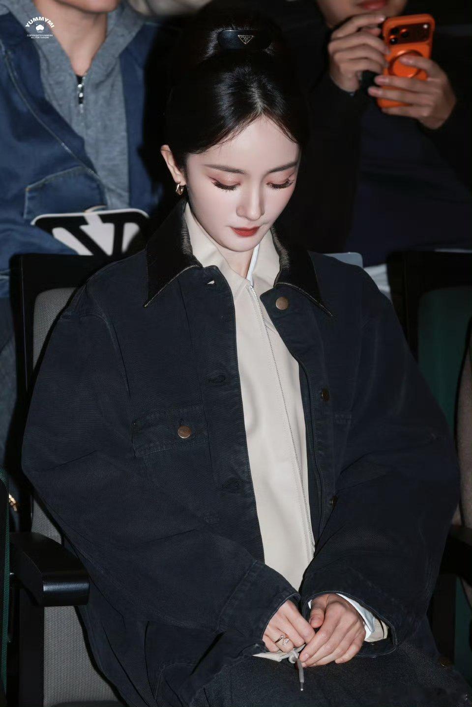 杨幂亮相T风格论坛~Prada女王真的来了 