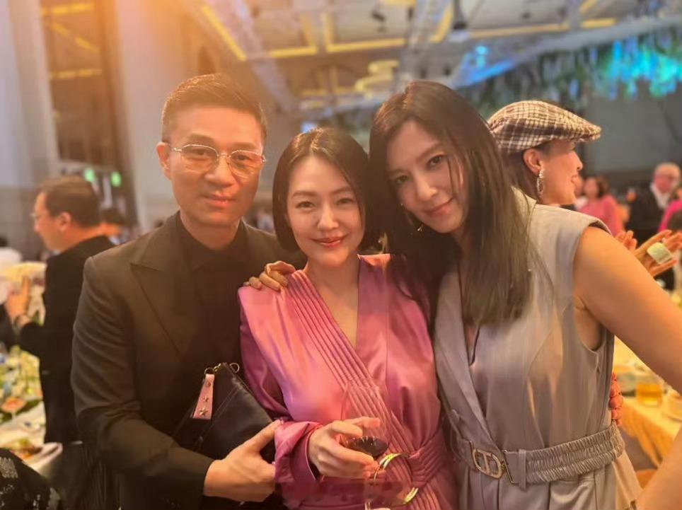 #小S许雅钧林熙蕾合照# 新合照🈶 状态都不错 ​​​