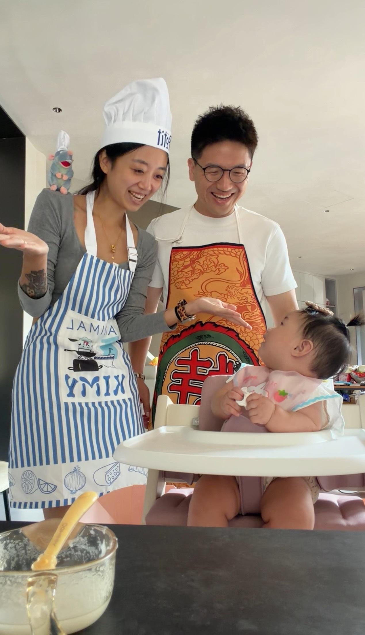 有这样的父母 你还吃得下饭么…  ​​​