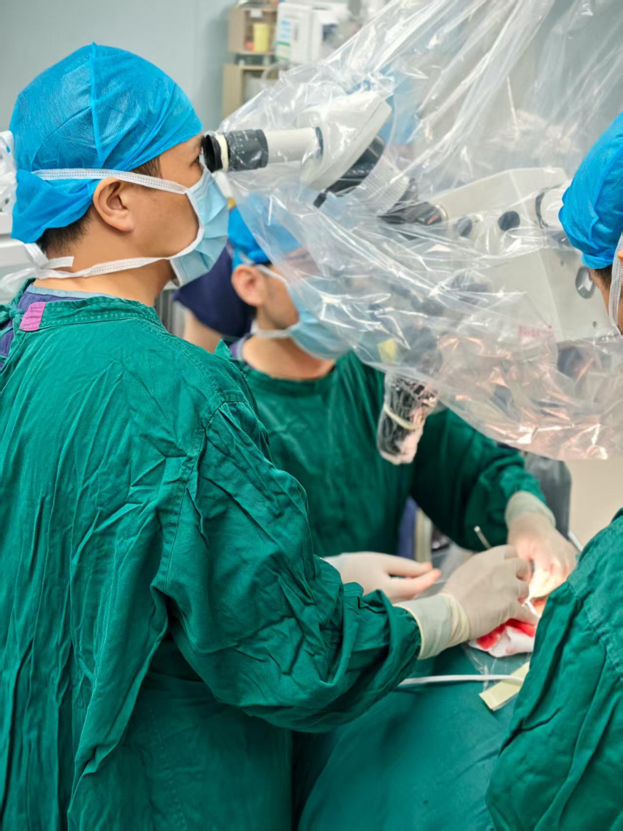 迷走神经刺激术。迷走神经刺激术，可用于偏瘫、意识障碍、癫痫等疾病！