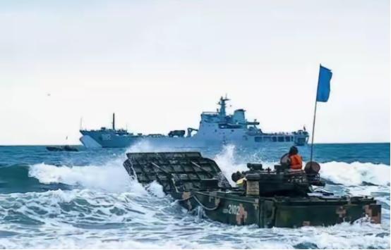 还在纠结“和统”还是“武统”？四中全会公报已经给出了答案！很多人以为，我们还在“