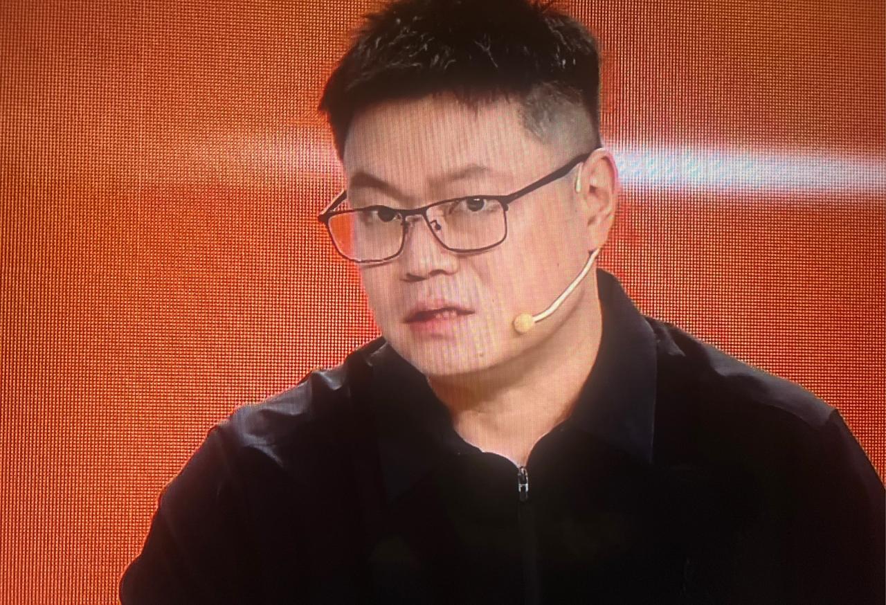 陈熠再次输桥本：才明白侯启超那句评价“一针见血”！

侯英超曾经评价陈熠，世界排