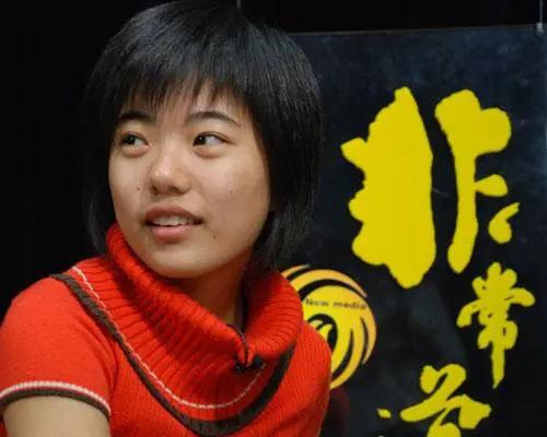 光环下的裂缝：当“特权”撞上规则

2026年的夏天，注定要在当代中国公众的记忆