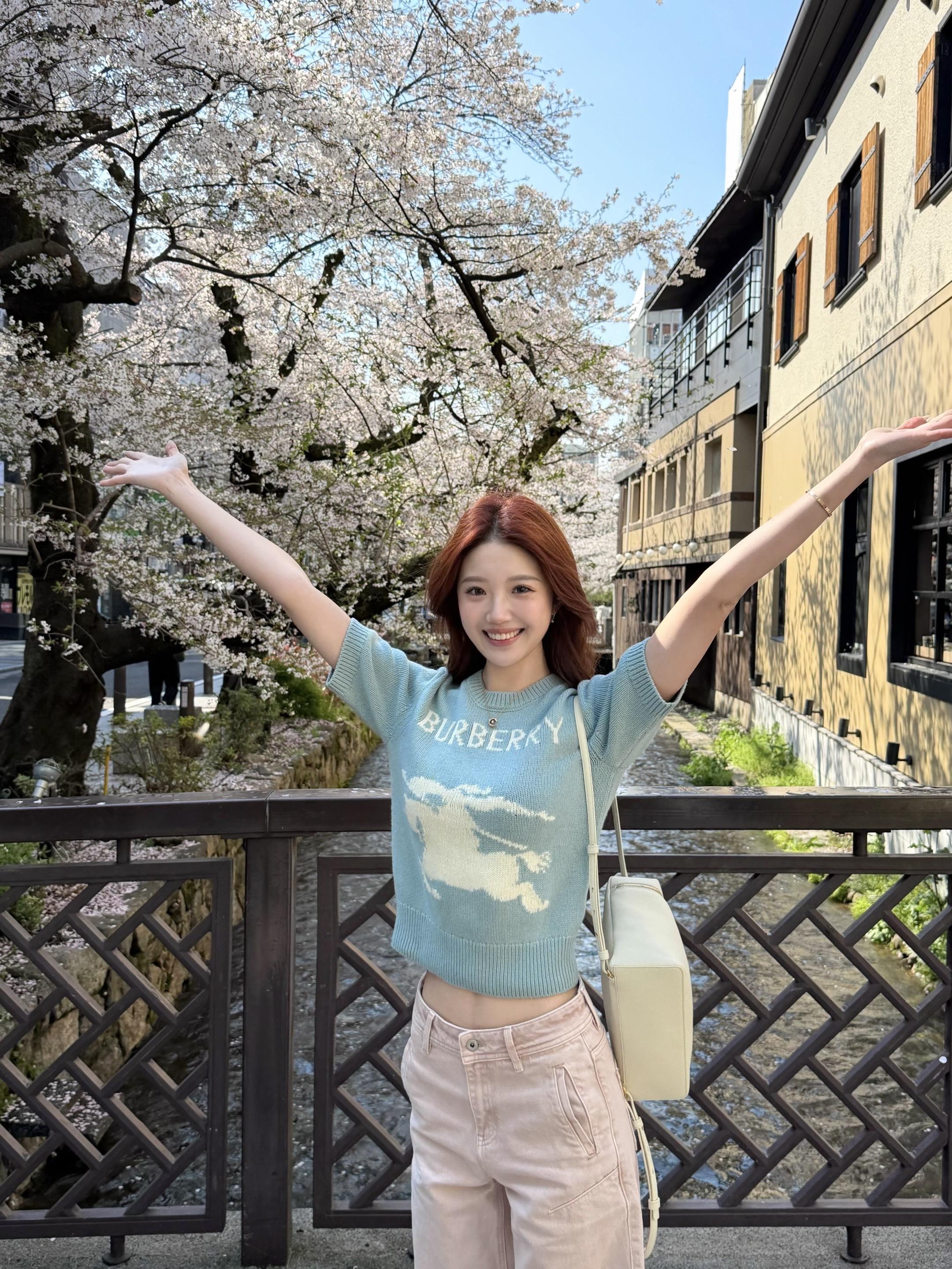 当我在京都🌸随机抓路人给我拍照，会得到