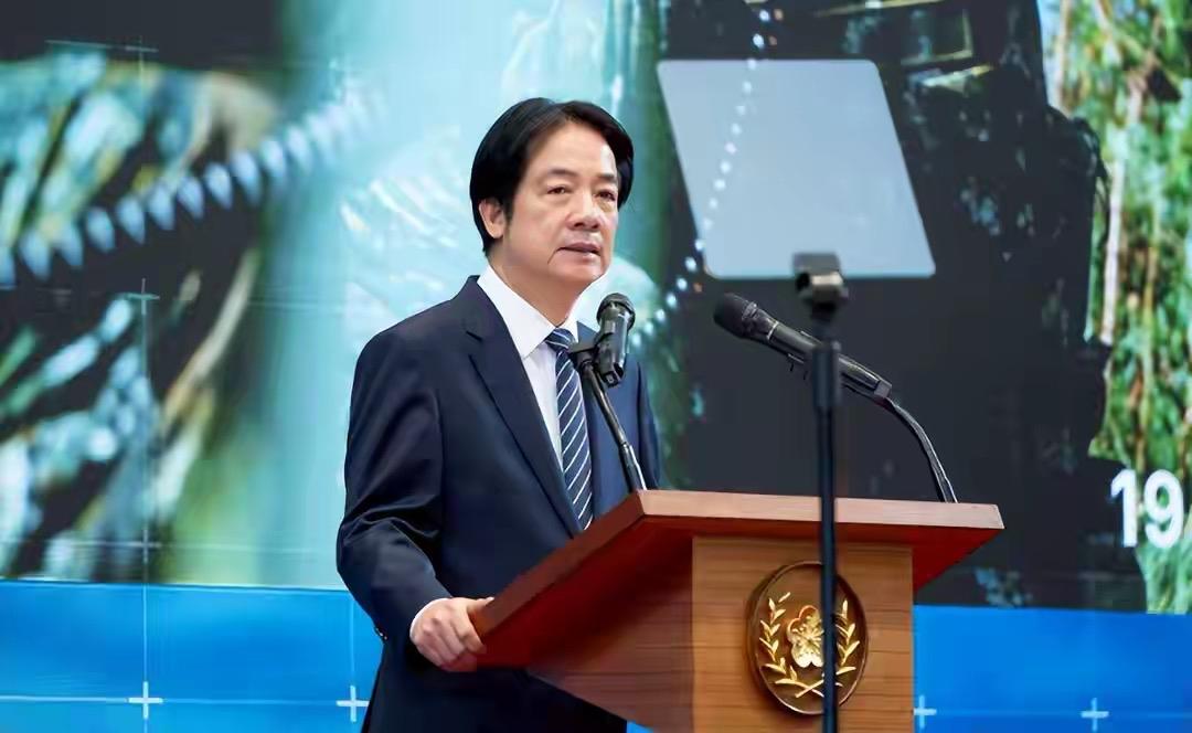 绿营学者撰文警示：无两岸和平战略，再多军用无人机亦难护台

美国内布拉斯加州立林