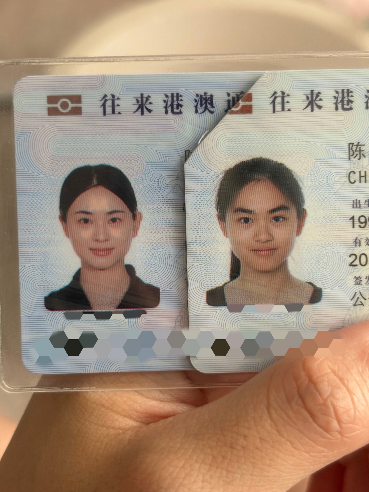 10年 真的能看出从小孩变成大人了 从不自信的讨好感到看淡一切 都是沉淀平逸近人