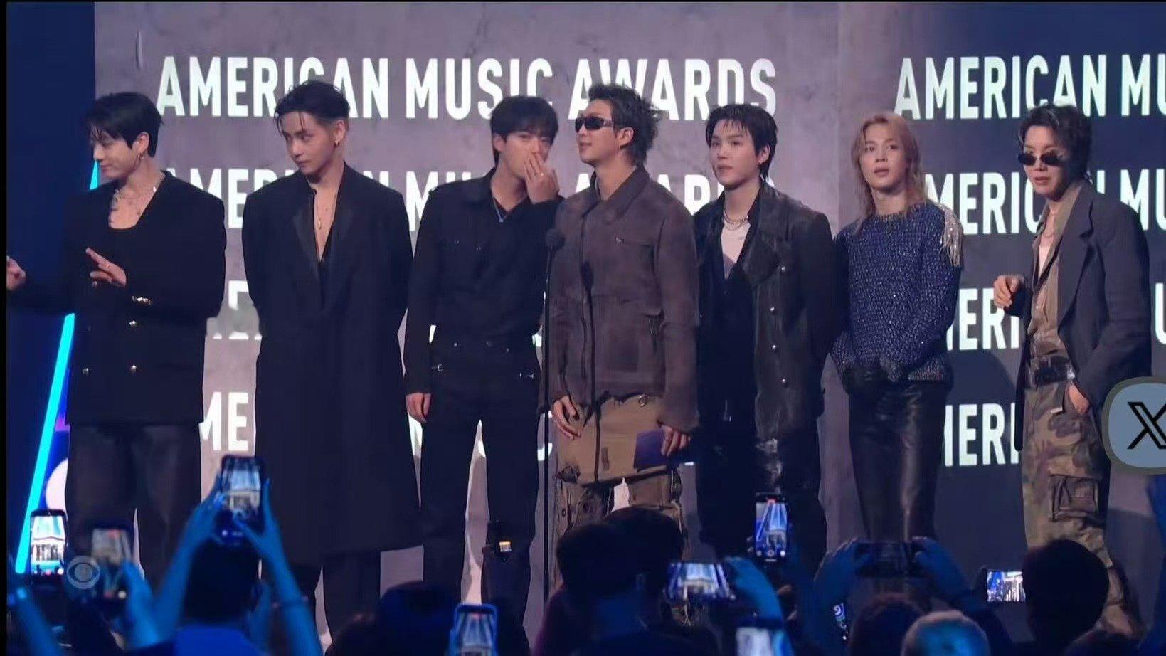 BTS出席AMABTS出席AMAsBTS出席AMAs 