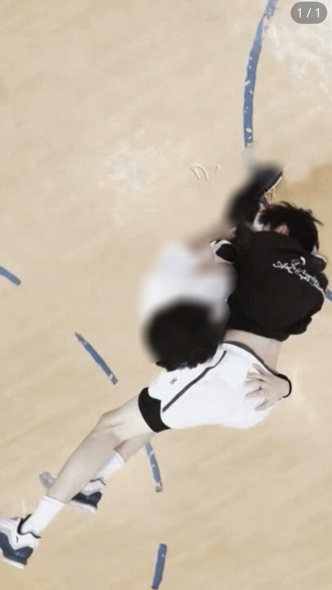 不知道 梓梓的身材很曼妙 