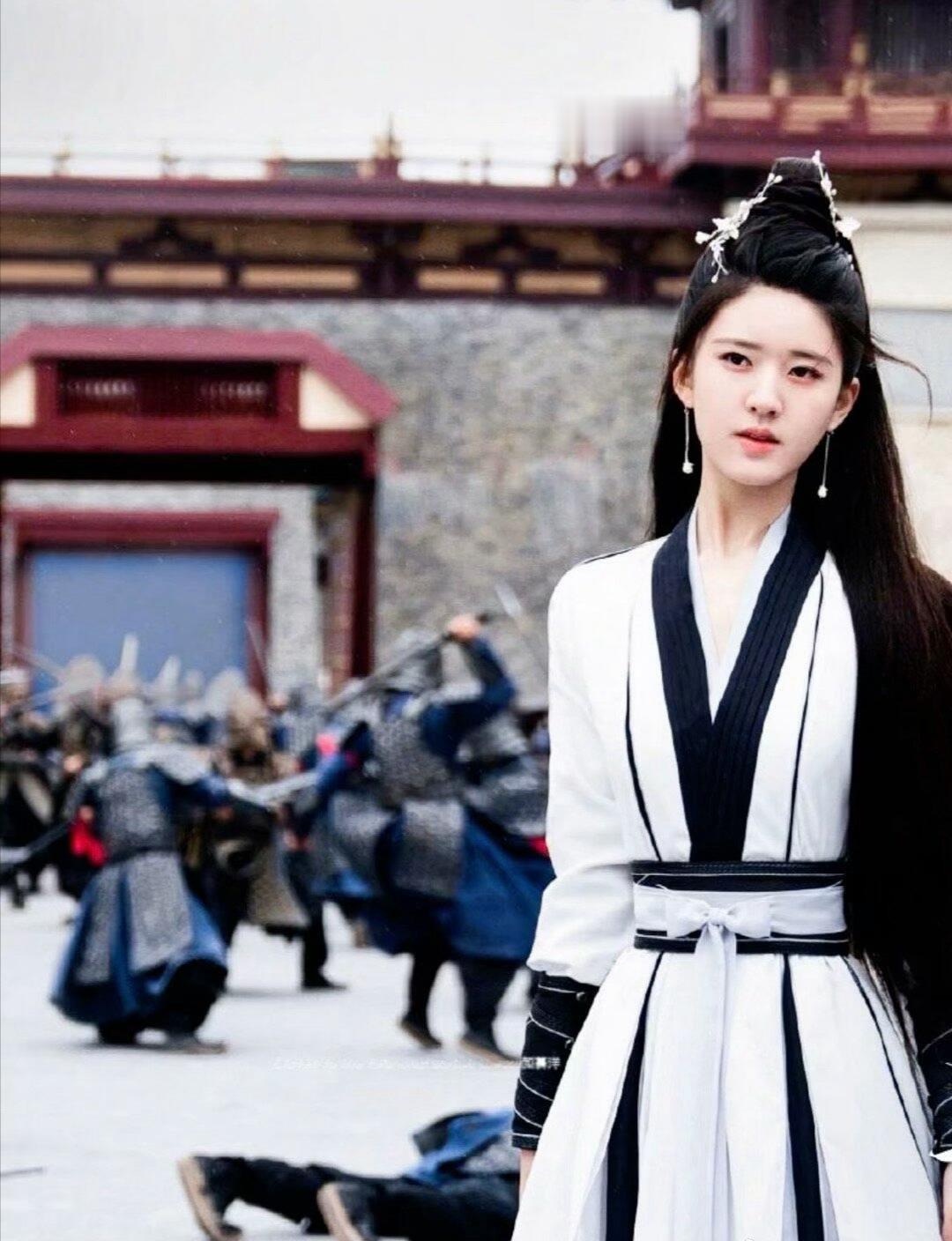 师妹，师姐修的可是无情道 