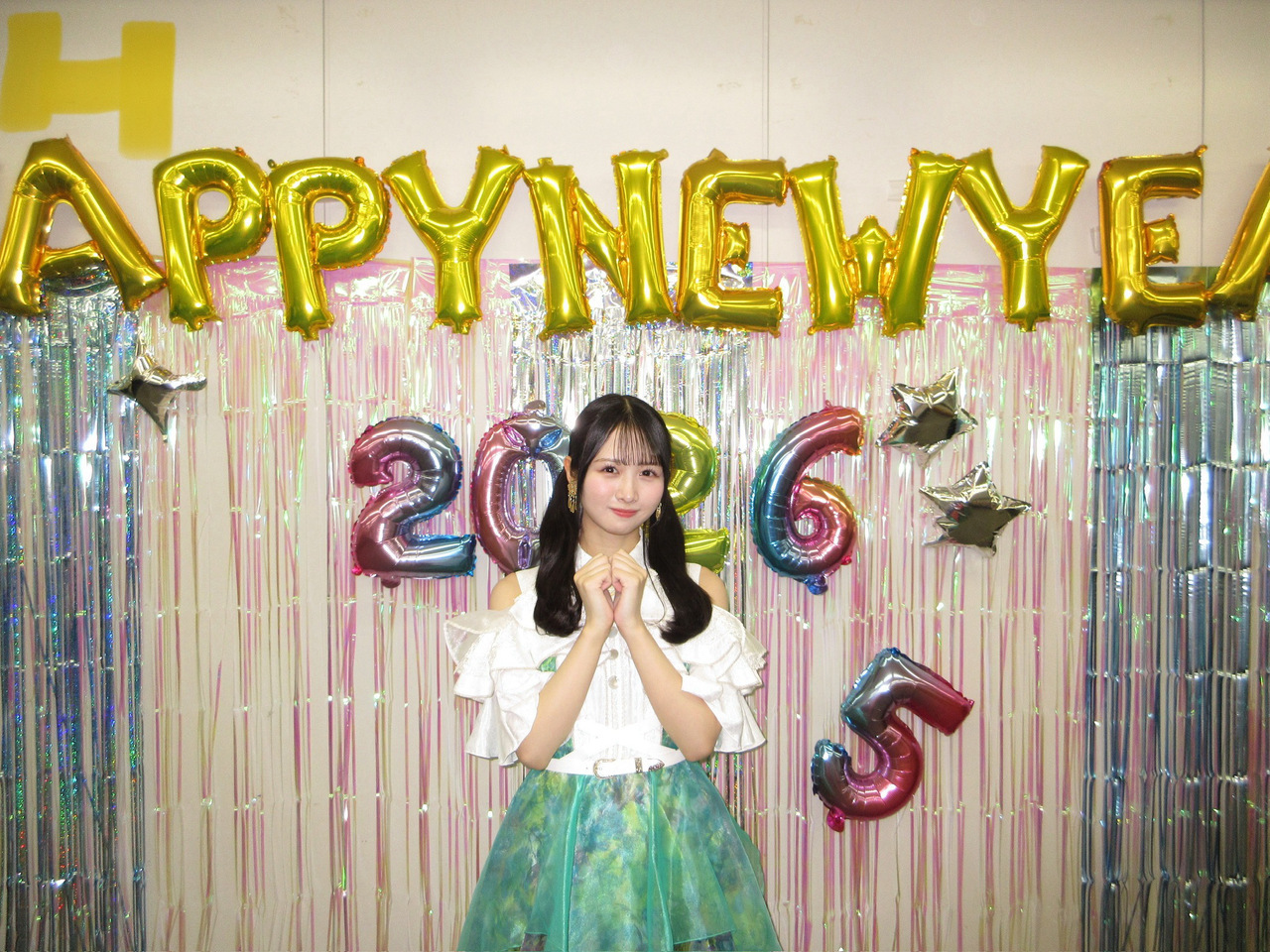 ひなの「私のいますぐにお話できる新年エピソードで言うとですね、初詣でおみくじを引