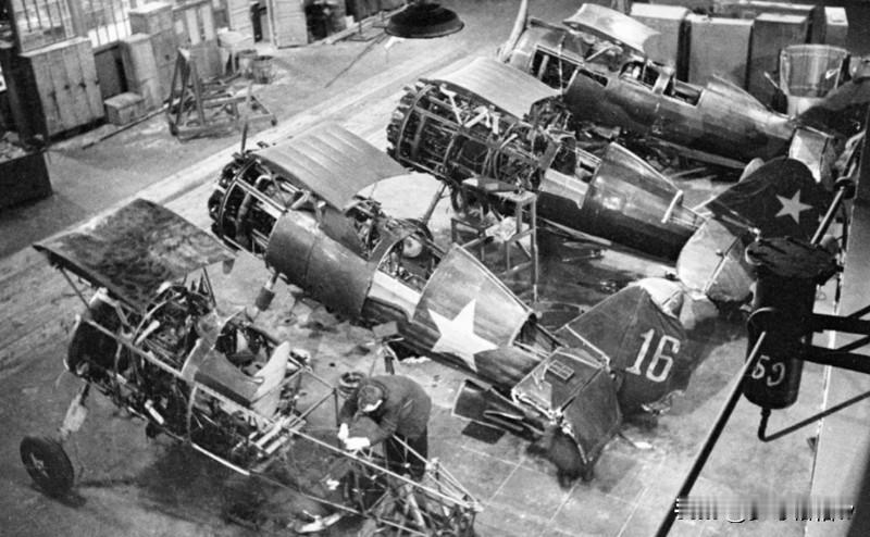 平时总有人看不上第二次世界大战时期的苏联木头飞机，觉得木头飞机比不上全金属飞机。