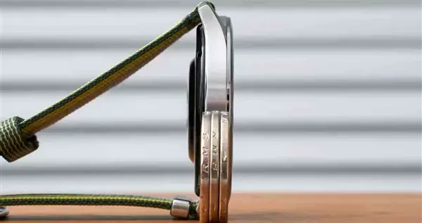 OPPO Watch S官宣：轻薄表皇