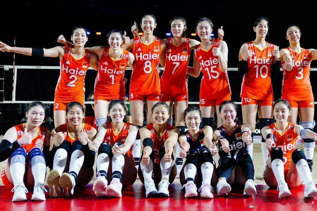 2026世界女排联赛各队第一周参赛大名单🇩🇪德国- 二传(S)：施特劳贝、科