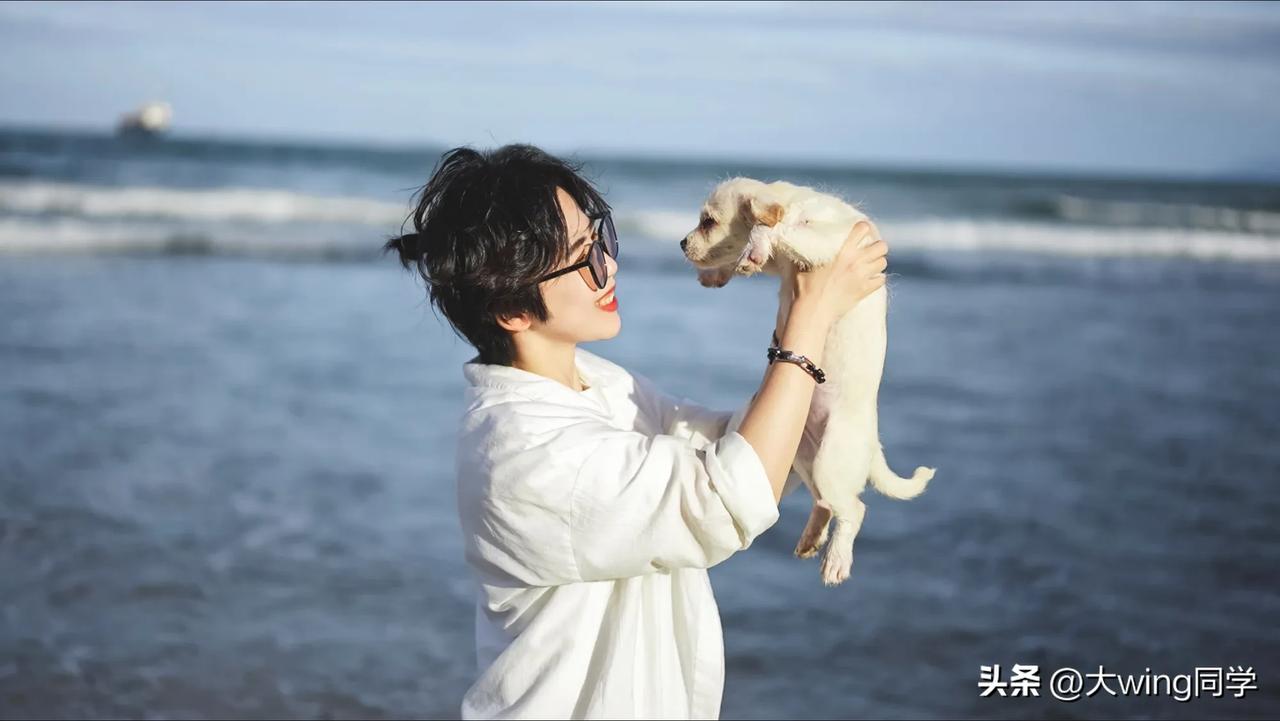 乘坐招商伊敦号抵达越南🇻🇳岘港啦
可以看看一直心念念的美溪海滩🏖️
南方人